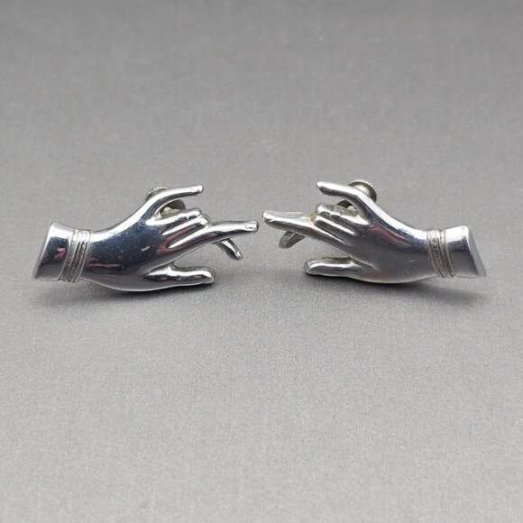 VTG Victorian Revival Silver Tone Hand Screw Back Clip Earrings Unmarked - Picture 1 of 3